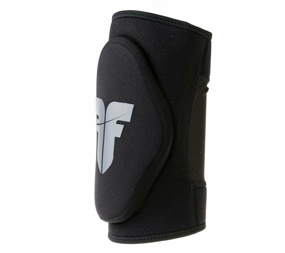 Fighter Gel Knee Guard - Black, FKG-03B PROTECTION 7 Fighter Gel Knee Guard - Black, FKG-03B PROTECTION