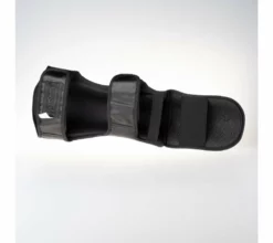 PROTECTION Fighter Thai Classic Shinguards - Black, JE1573BG