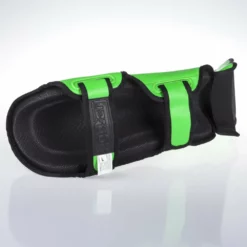PROTECTION Fighter Shinguards Thai Ergo - Green/black, FSG-004GNB